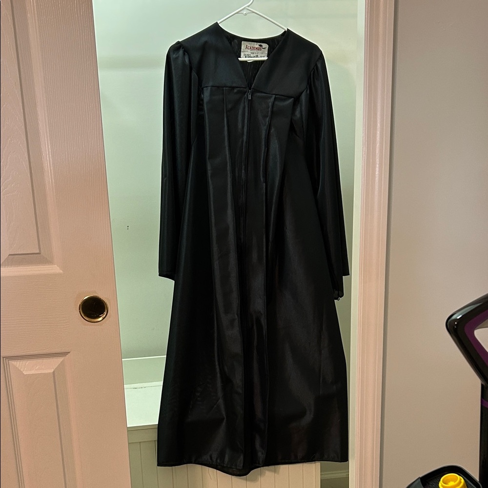Black Graduation Robes - Picture 2 of 4